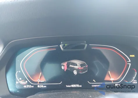 2022 BMW X5 xDrive40I z USA, uszkodzony, nr VIN 5UXCR6C09N9K38691